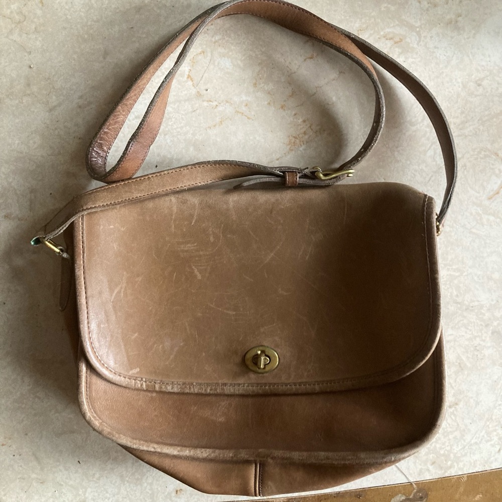 Vintage Tan Leather Coach Crossbody Bag